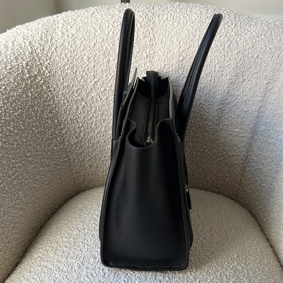 MICRO LUGGAGE HANDBAG IN DRUMMED CALFSKIN
BLACK - Picture 6 of 12